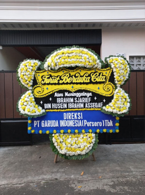 Papan Bunga Duka di Padangtongah Balainanduo